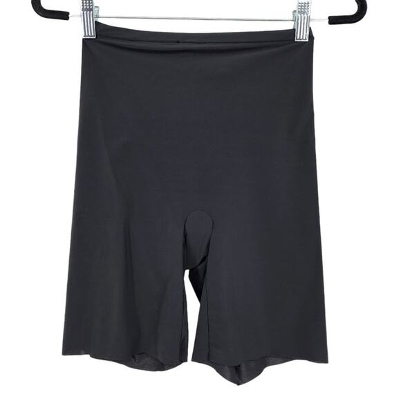 Maidenform Self Expressions Slimming Mid Thigh Shapewear Shorts Size Medium - Picture 1 of 3